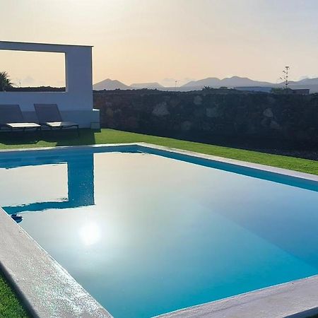 Villa Los Volcanes Lajares Luaran gambar
